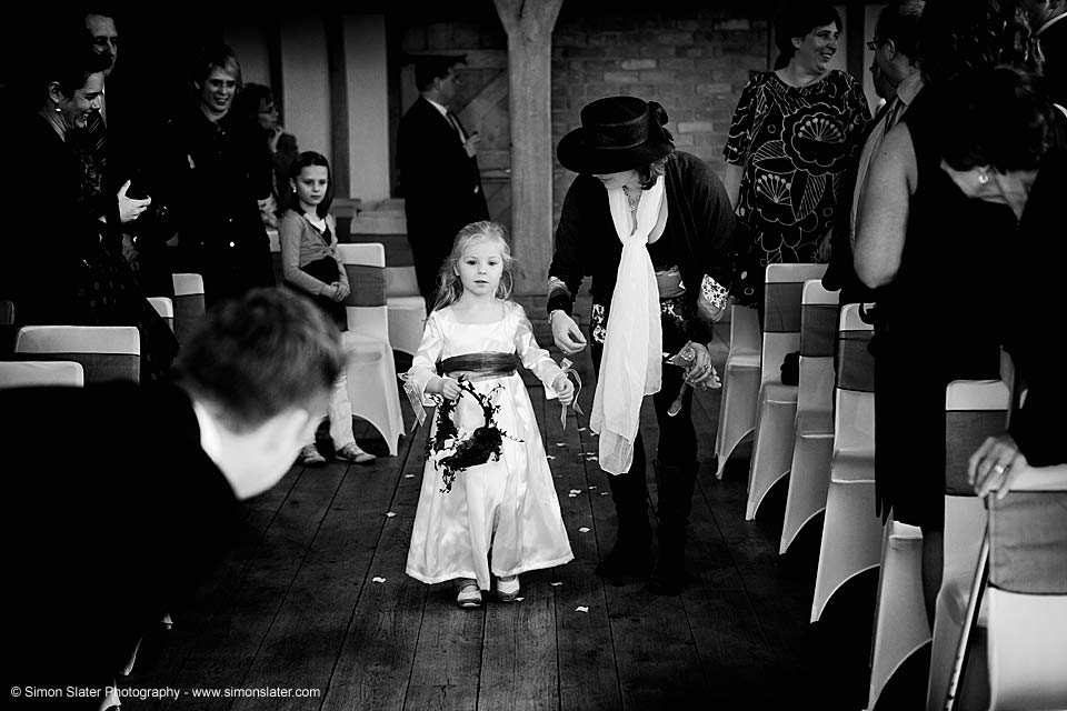  - portfolio-black-and-white-wedding-photography-simon-slater-photography-58