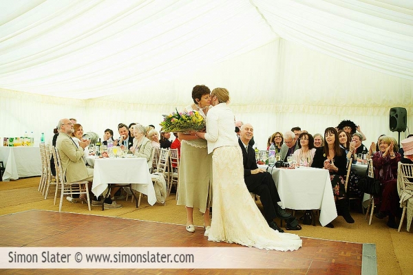 st-james-church-rowledge-surrey-wedding-photographer-simon-slater-038