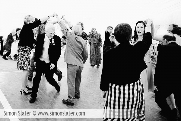 st-james-church-rowledge-surrey-wedding-photographer-simon-slater-050